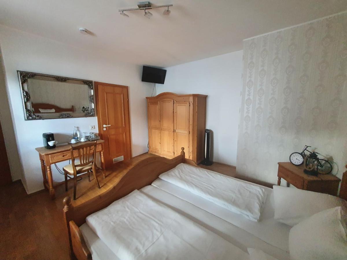 Gasthof Alte Post Oberhausen-Rheinhausen 외부 사진
